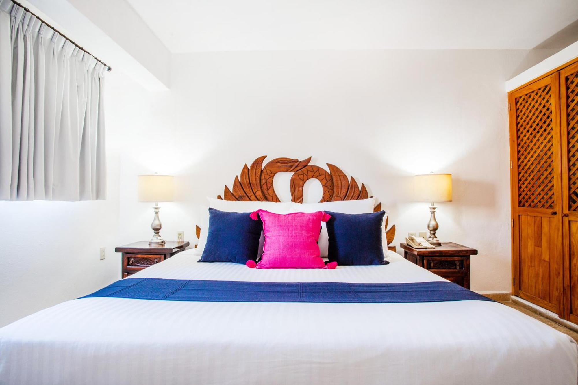 Hotel Suites Mar Elena (Adults Only) Пуерто-Вальярта Екстер'єр фото