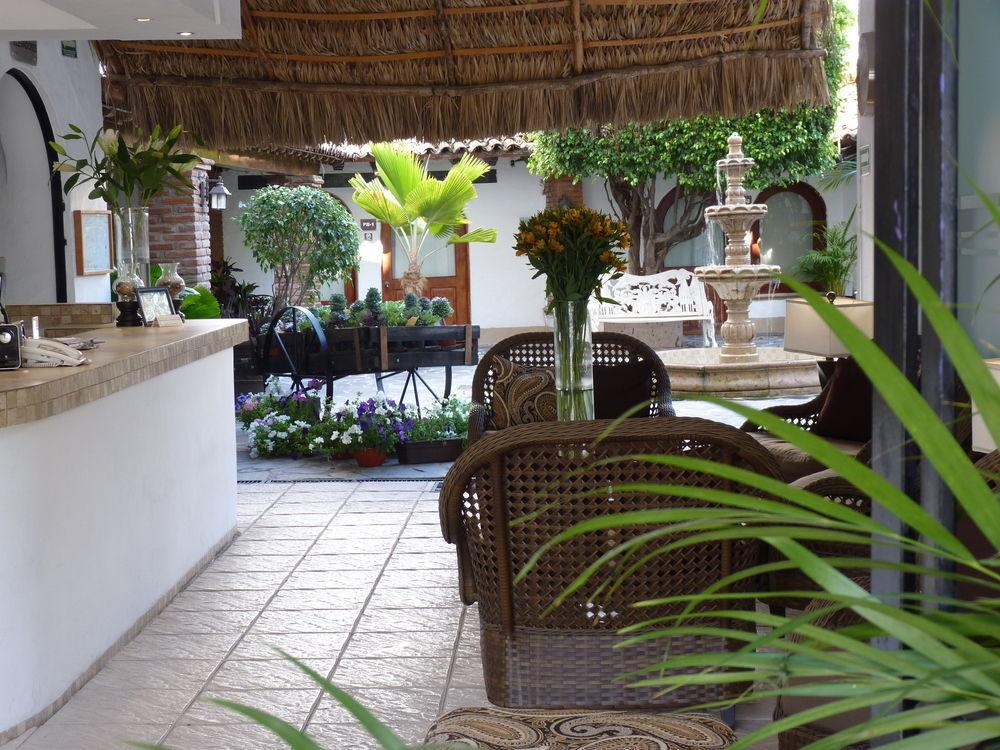 Hotel Suites Mar Elena (Adults Only) Пуерто-Вальярта Екстер'єр фото