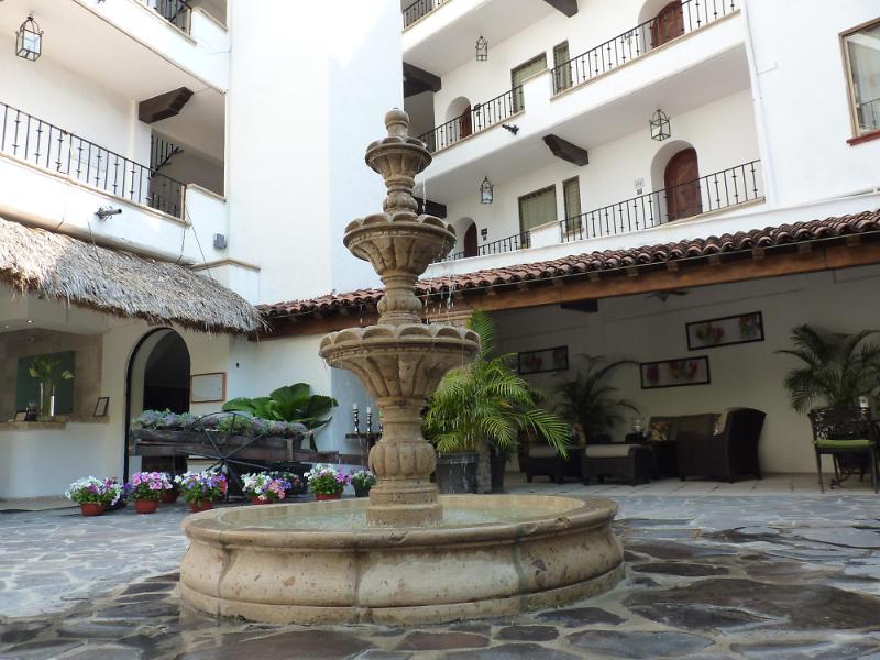 Hotel Suites Mar Elena (Adults Only) Пуерто-Вальярта Екстер'єр фото
