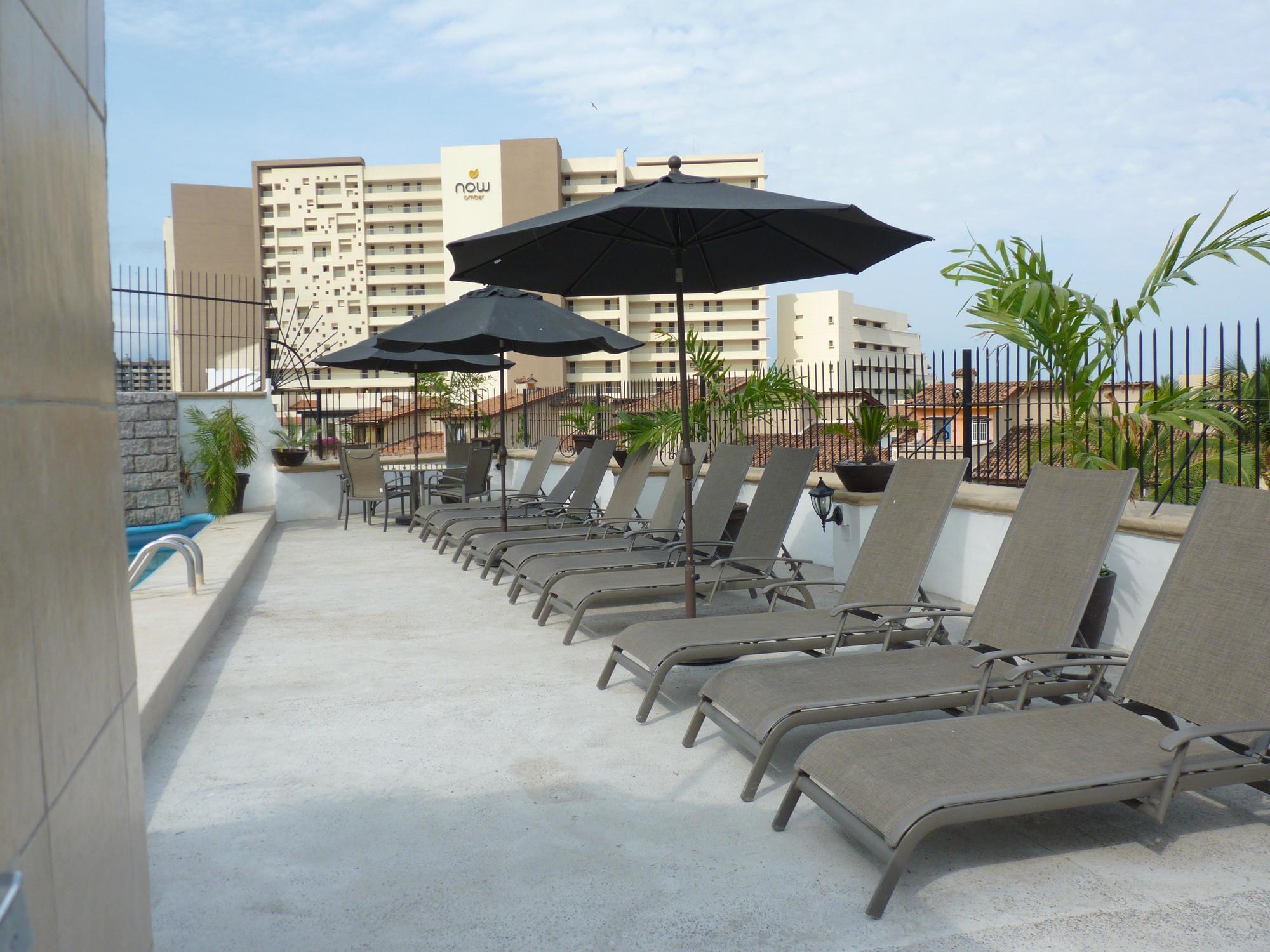 Hotel Suites Mar Elena (Adults Only) Пуерто-Вальярта Екстер'єр фото
