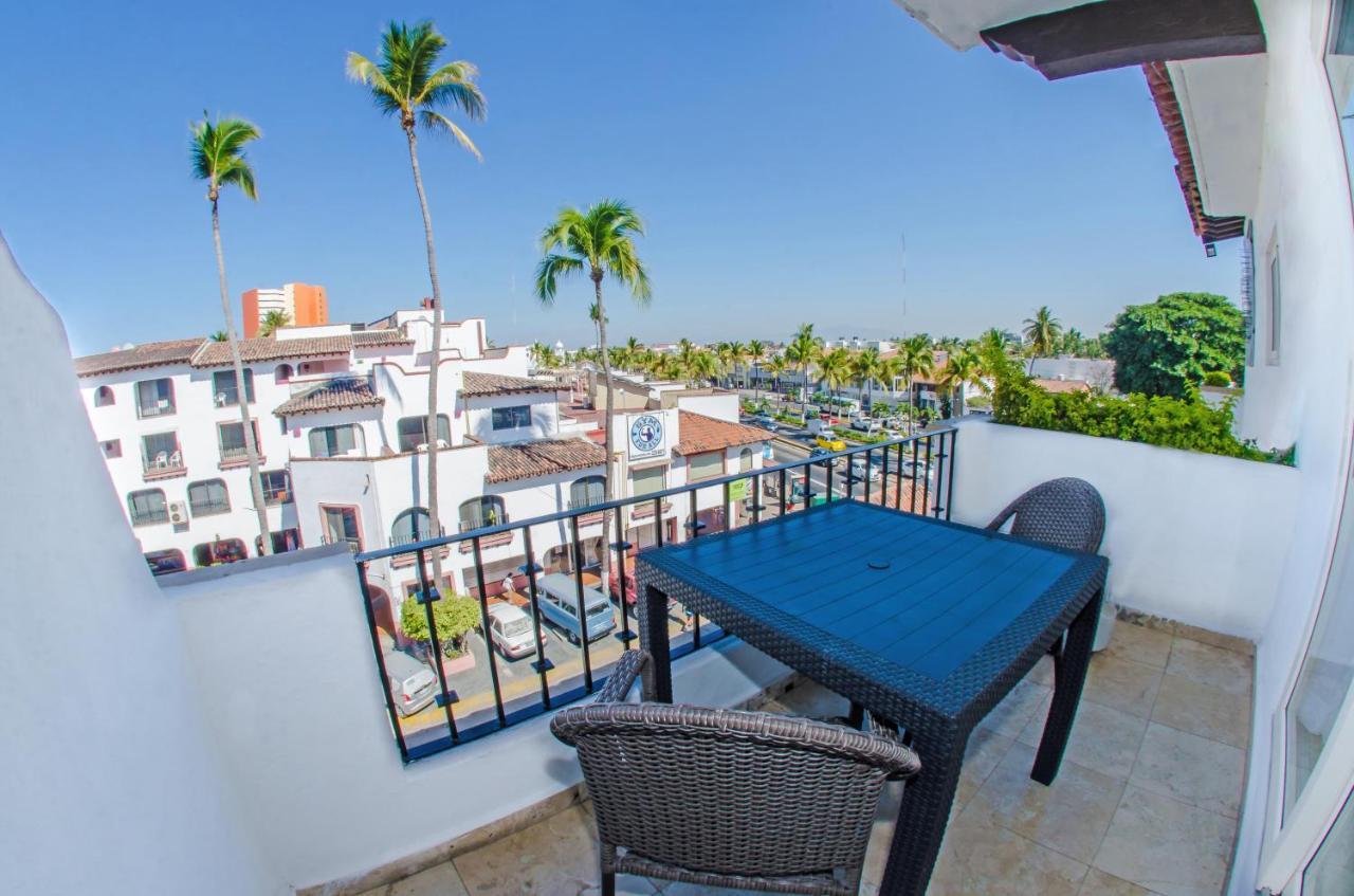 Hotel Suites Mar Elena (Adults Only) Пуерто-Вальярта Екстер'єр фото